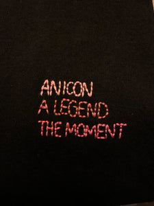 AN ICON A LEGEND THE MOMENT - T SHIRT